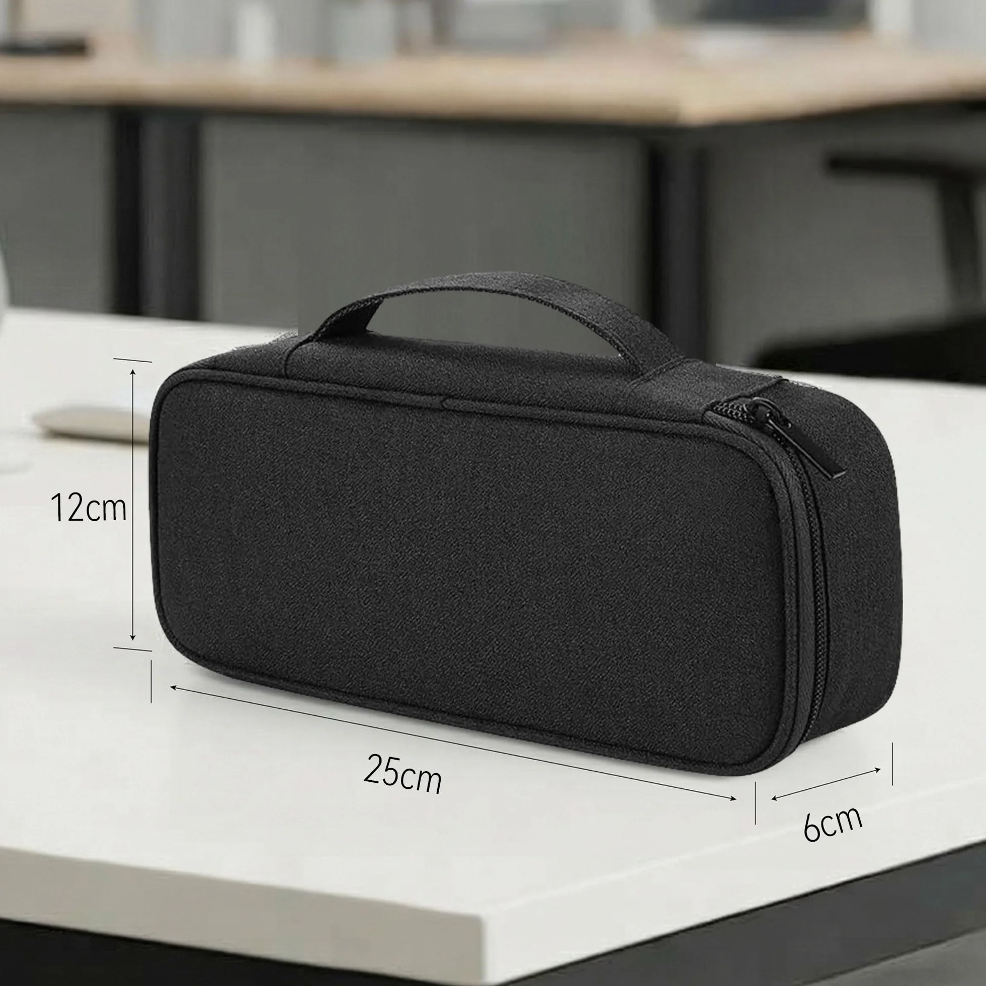 Travel Essentials Tech etui na elektronikę, organizer, etui ze zdejmowanymi przegrodami na ładowarki, kable i akcesoria, przenośne (czarne)