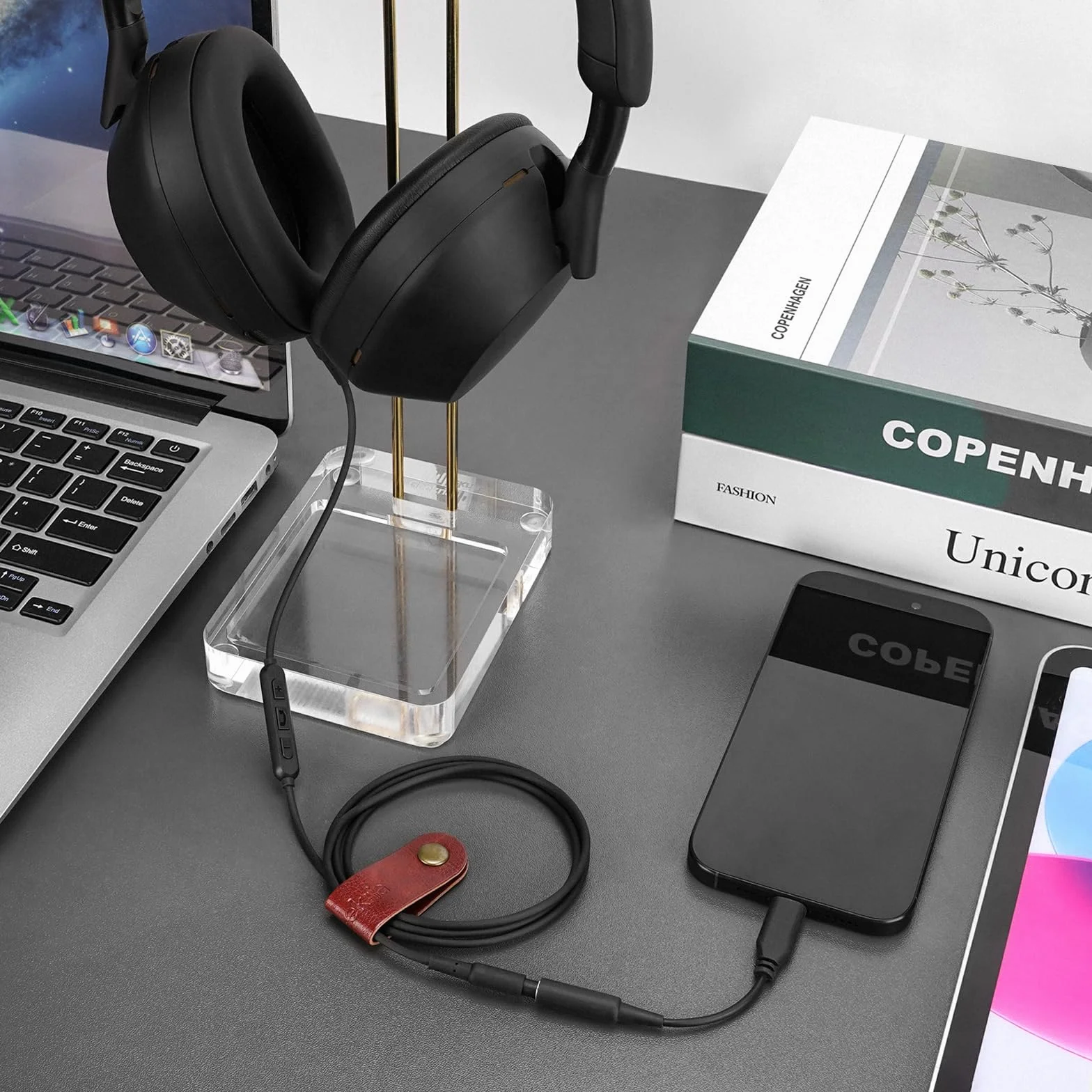 Kabel audio z mikrofonem Geekria kompatybilny z Sony WH-1000XM6/1000XM5, XB910N/XB900N, H910N, MDR-1R, 3,5 mm zamienny przewód stereo z mikrofonem na kablu (1,2 m)